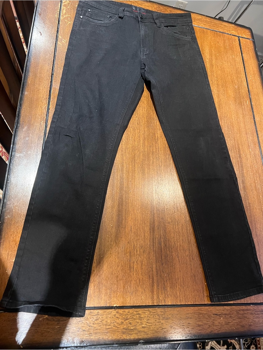 Slim Straight Men's Jeans in Black